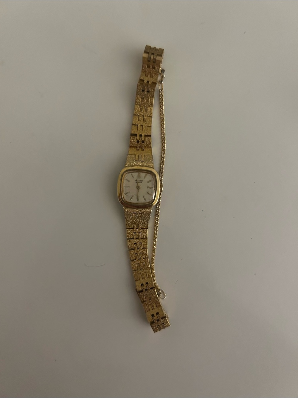 Seiko Classic Gold-Tone Women's Bracelet Watch - Elegant Textured Design